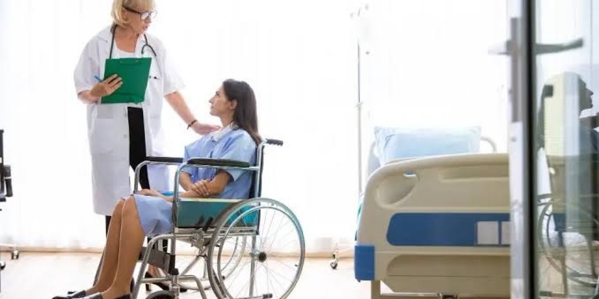 How Can Medical Transportation in Everett Help Patients?